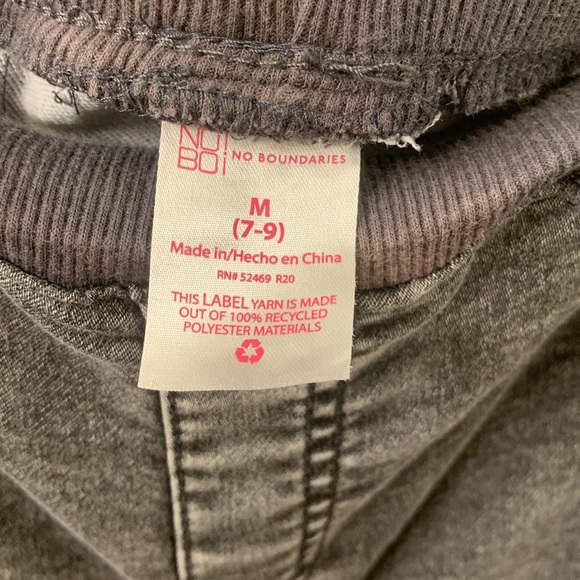 No Boundaries Pre-loved EUC pull-on Jeggings with back pockets - Picture 4 of 4